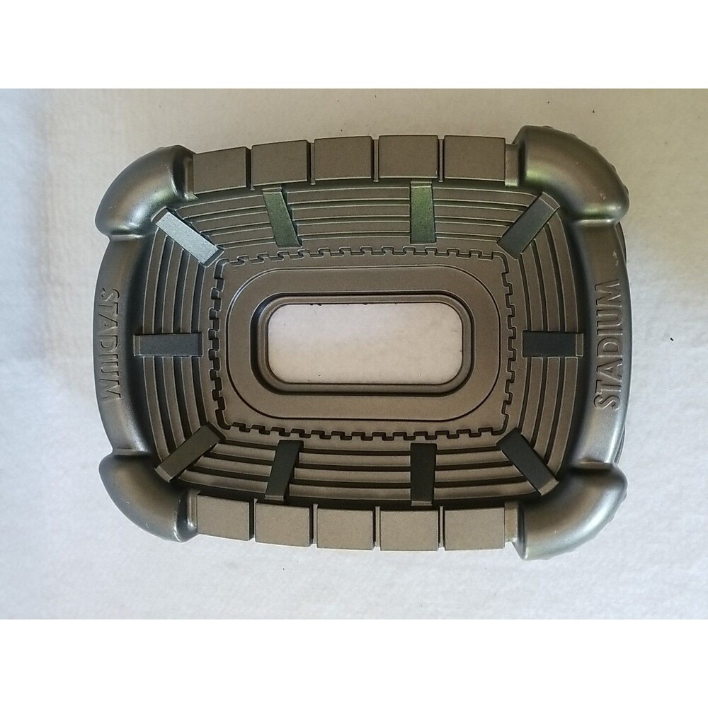 Nordic Ware Stadium Cake Pan Super Bowl World Cup Soccer Football Metal 9cup 12"
